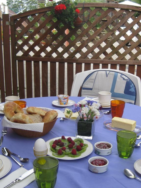 Bed&Breakfast aux Enges Extérieur photo